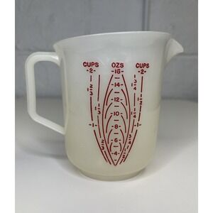 Vintage Tupperware 2 Cup Measuring Pitcher Pour 16oz Raised Red Letters #134-3